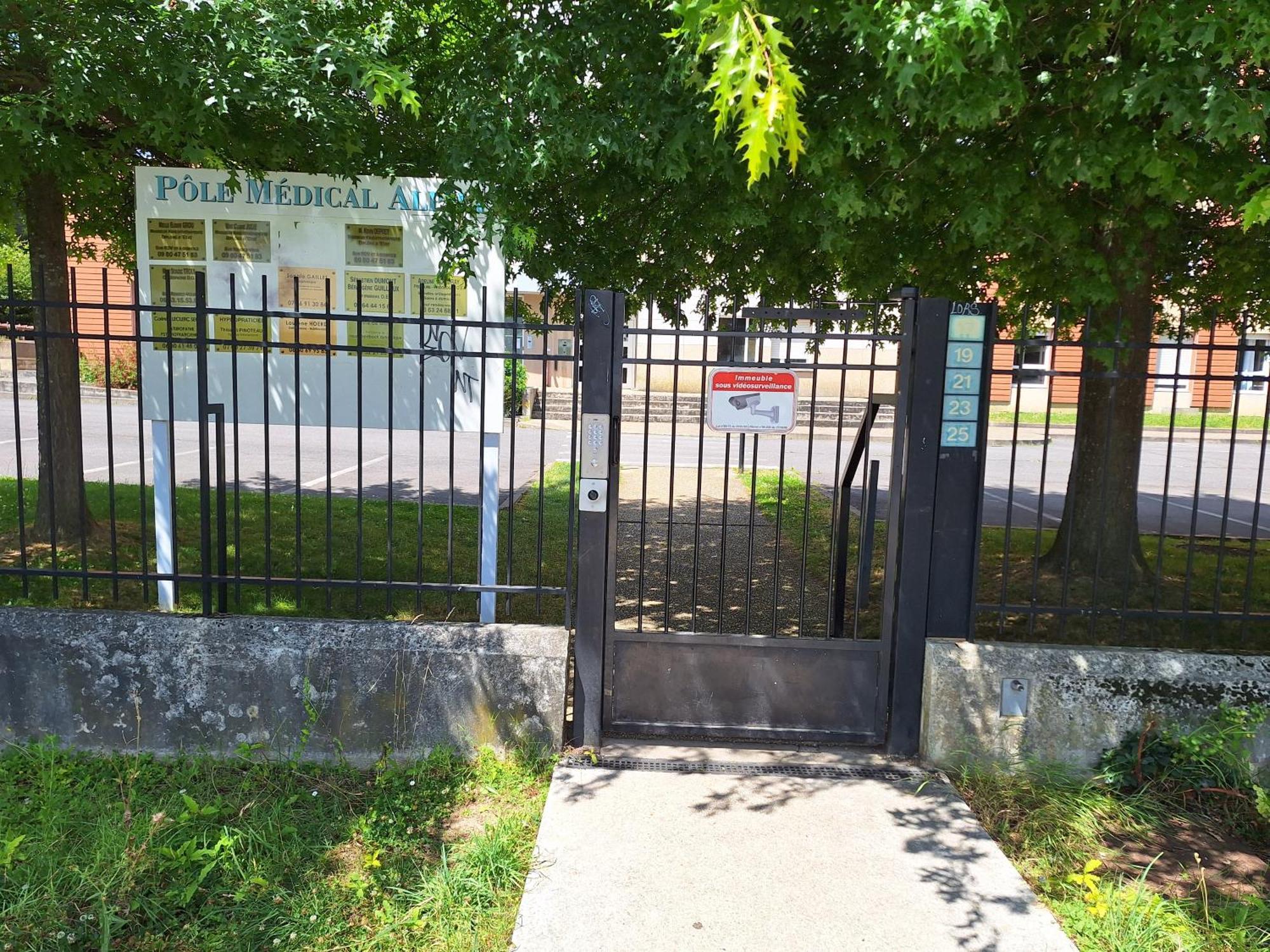 Studio Alpha - 2Min By Train To Disneyland Or 20Min Walk - 5Min Walk To "Val D'Europe" Station Montevrain Exterior photo