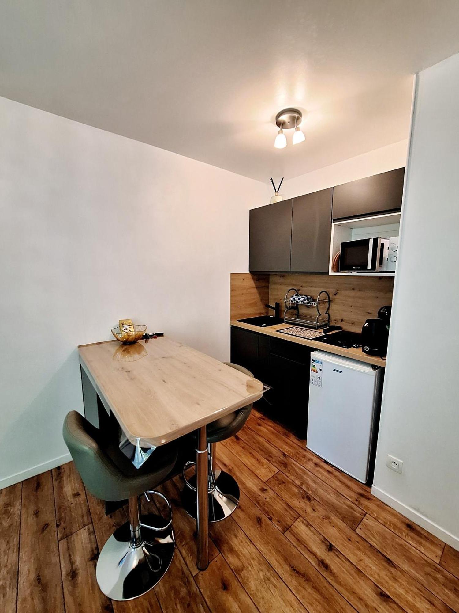 Studio Alpha - 2Min By Train To Disneyland Or 20Min Walk - 5Min Walk To "Val D'Europe" Station Montevrain Exterior photo