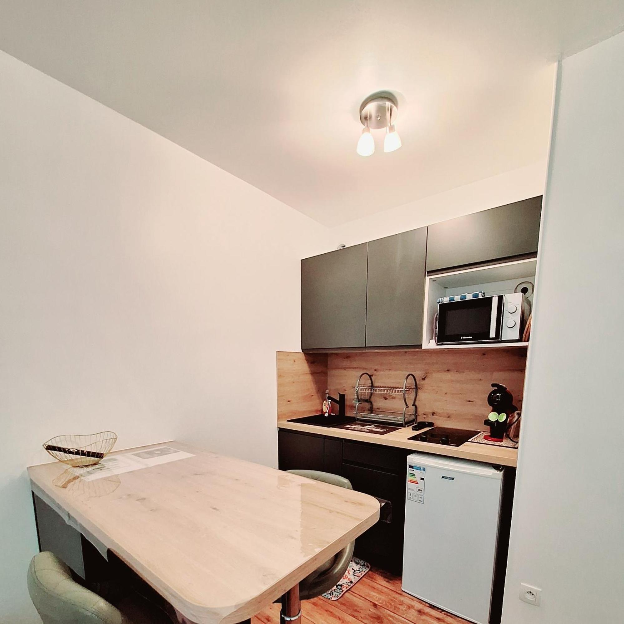 Studio Alpha - 2Min By Train To Disneyland Or 20Min Walk - 5Min Walk To "Val D'Europe" Station Montevrain Exterior photo